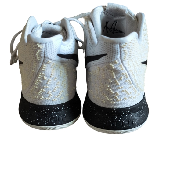 nike kyrie cookies and cream